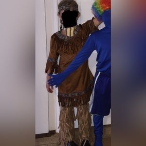 Native American Costume 8/10